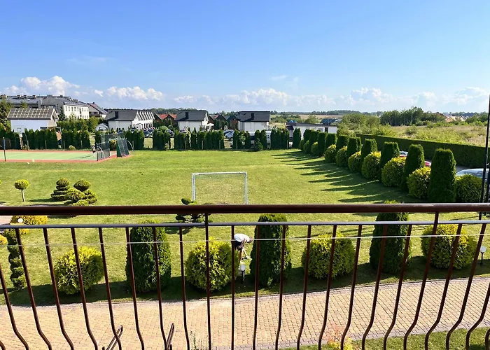 Bursztynowy Brzeg 假日公园 *